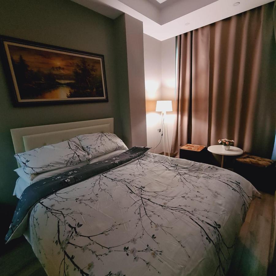 Hotel Driti New Bazaar ティラナ エクステリア 写真